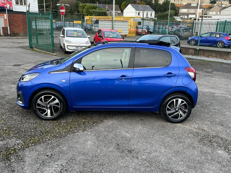 PEUGEOT 108