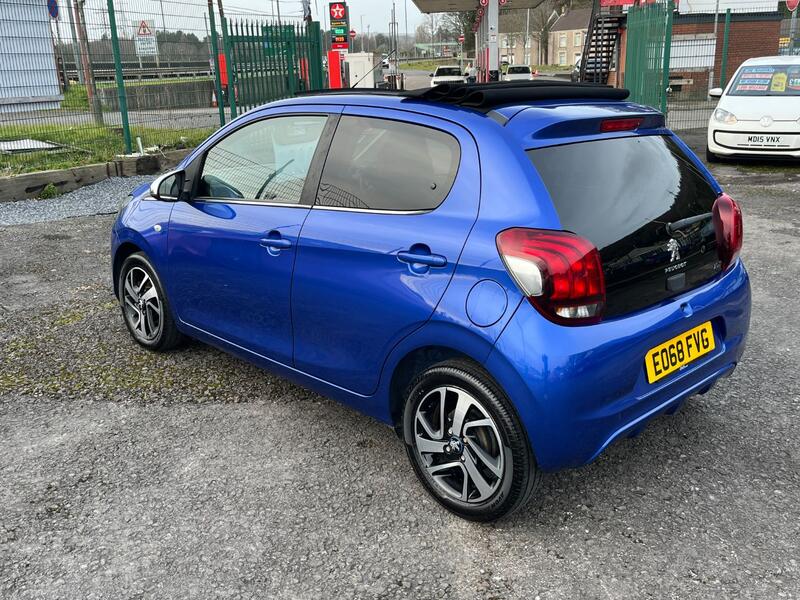 PEUGEOT 108