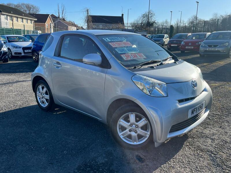 View TOYOTA IQ 1.0 VVT-i