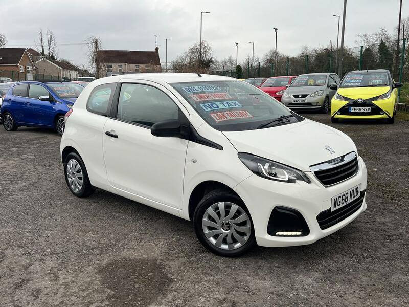 PEUGEOT 108