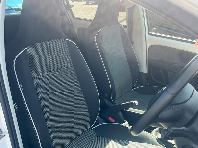SEAT MII