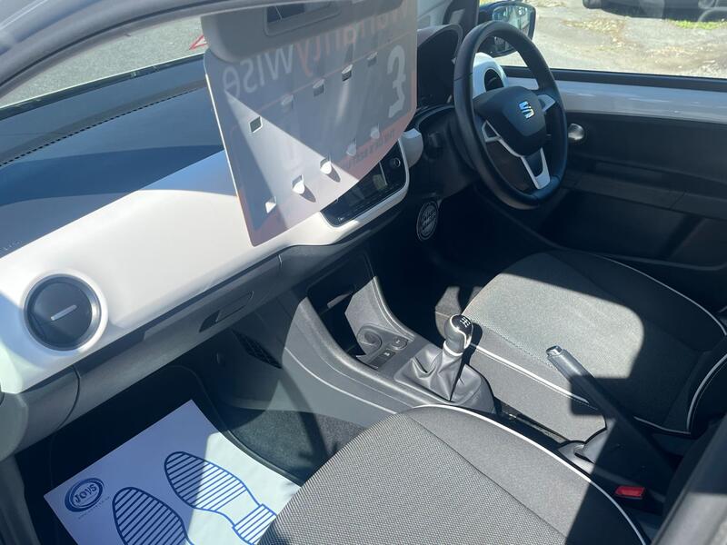 SEAT MII